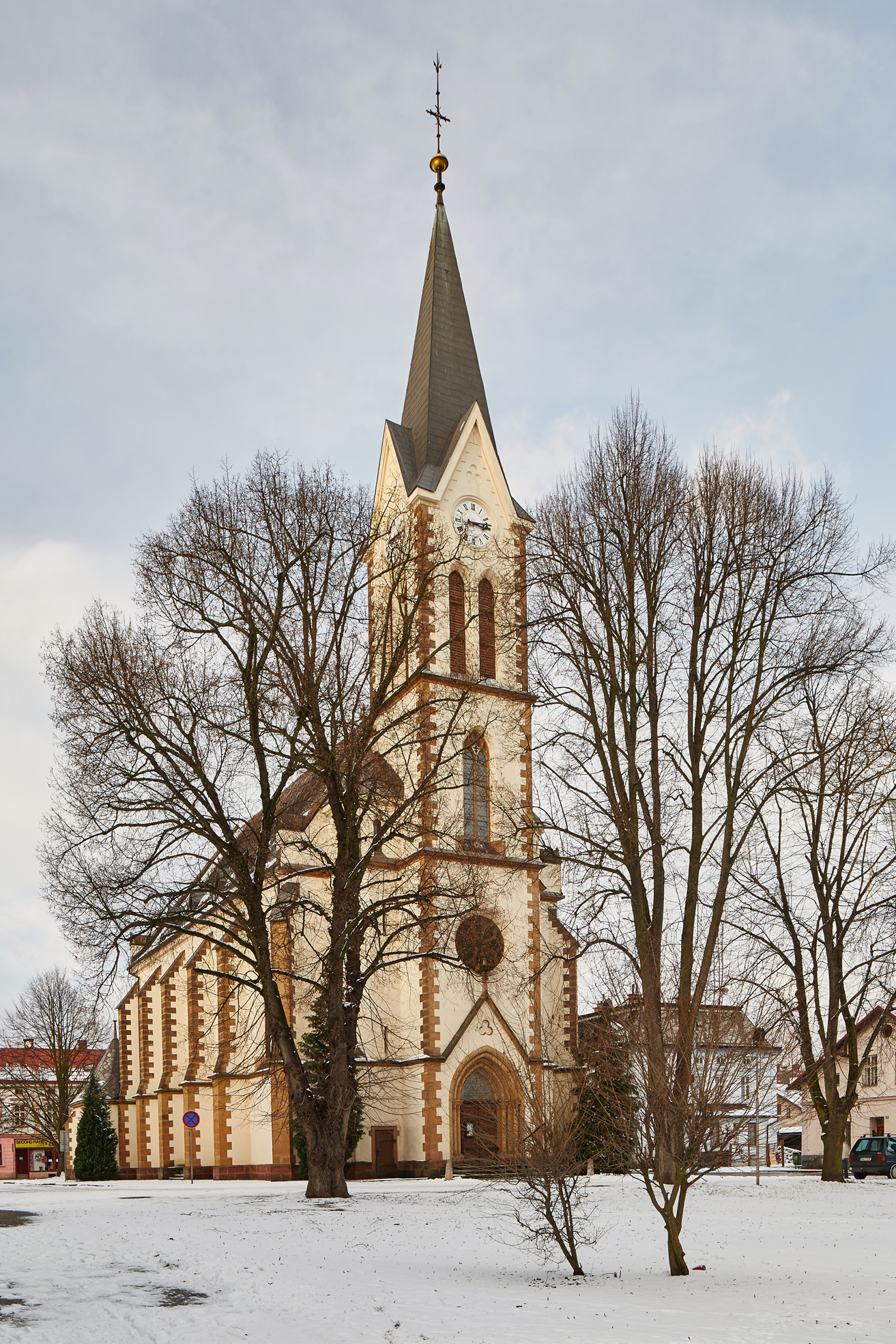 kostel-por-i-c-i-2.jpg